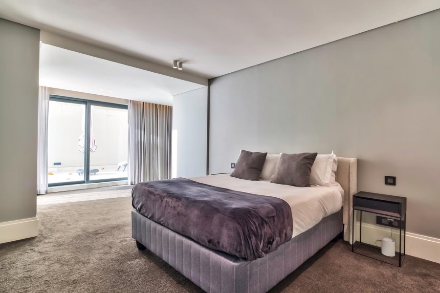 5 Bedroom Property for Sale in Bantry Bay Western Cape